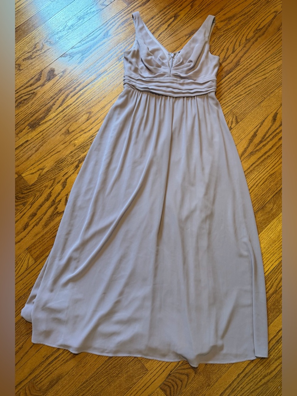 Lulus Sleeveless Mauve V-Neck Formal Gown - Size Medium - Picture 8 of 8